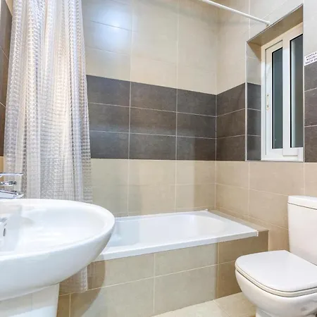 Lägenhet Cozy 3br Near Promenade Fully Furnished By 360 Estates